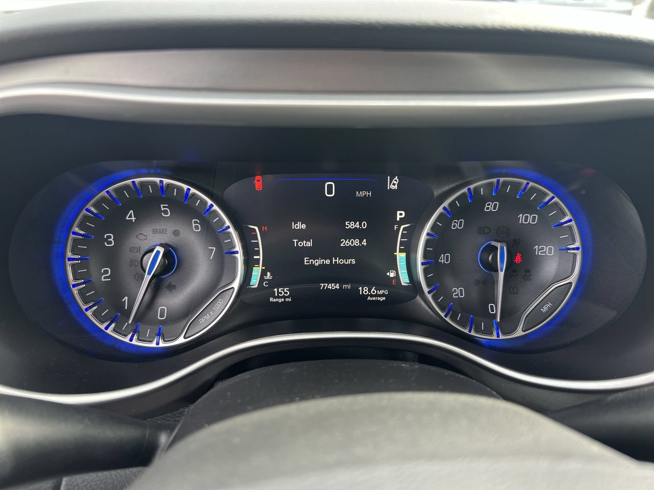Used 2023 Chrysler Pacifica Touring-L FWD image 21