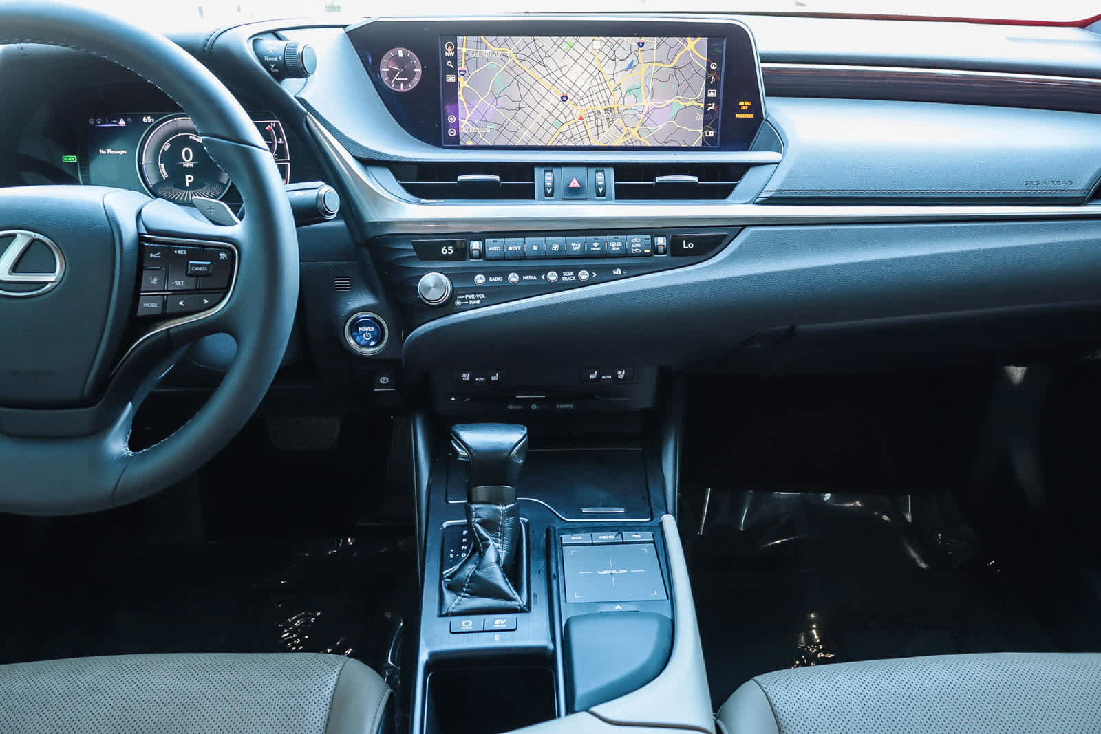 Used 2021 Lexus ES 300h w/ Premium Package image 15