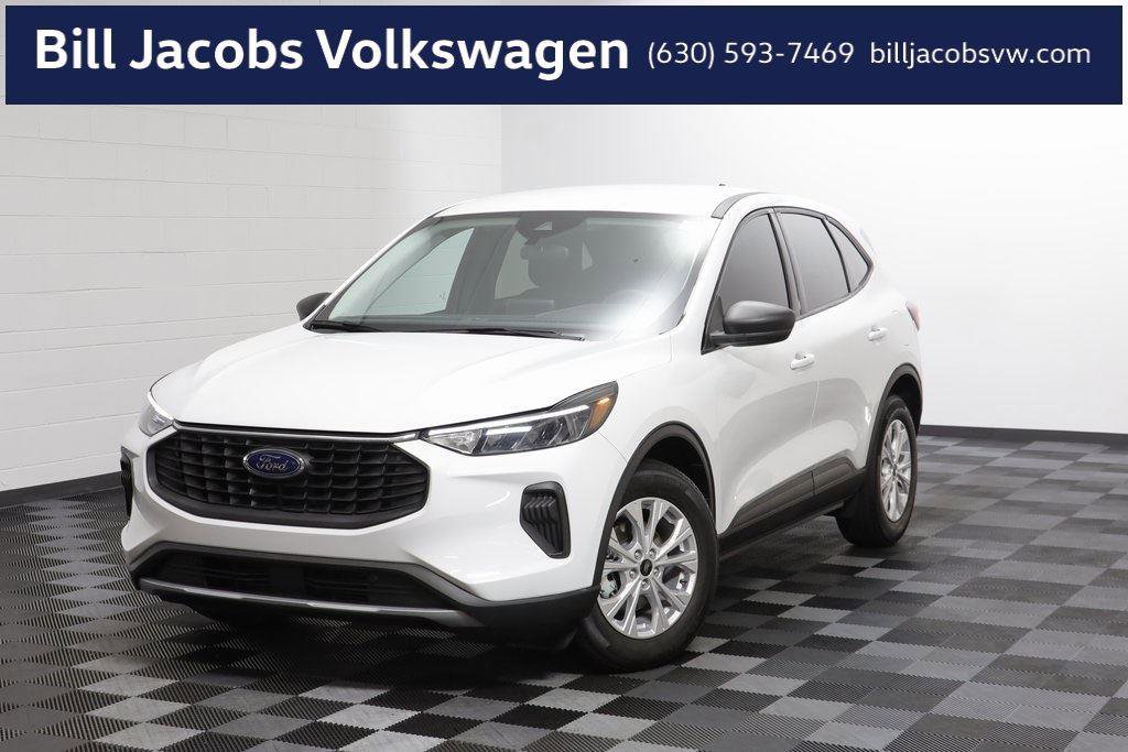 Used 2025 Ford Escape Active image 1