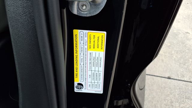 New 2026 Volvo XC40 B5 Plus w/ Protection Package Premier image 27