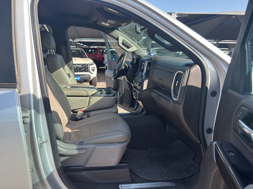 Used 2020 Chevrolet Silverado 2500 LT w/ Texas Edition AWD/4WD image 24