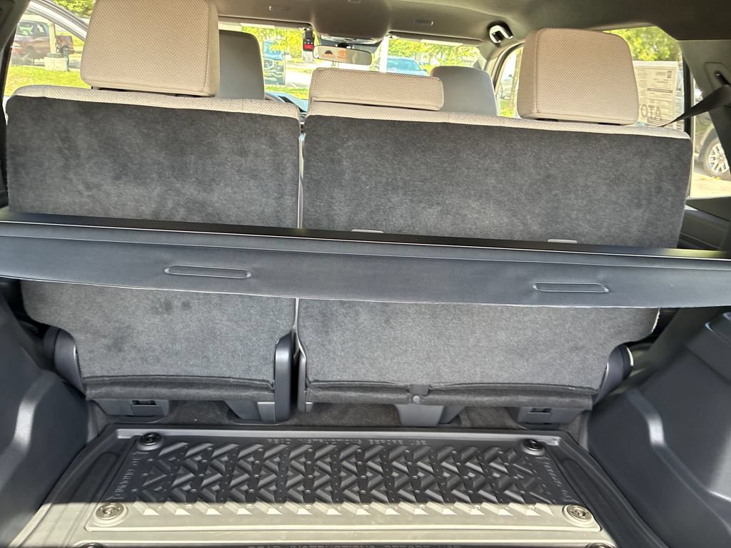 New 2026 Toyota 4Runner SR5 AWD/4WD image 40