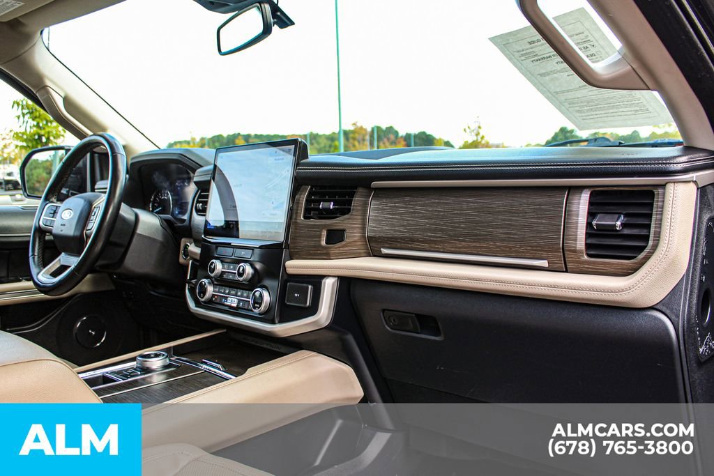 Used 2023 Ford Expedition Max Limited image 28