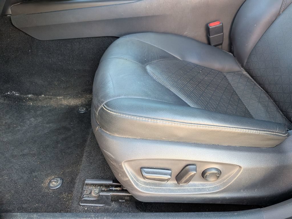 Used 2021 Toyota Camry XSE AWD/4WD image 41