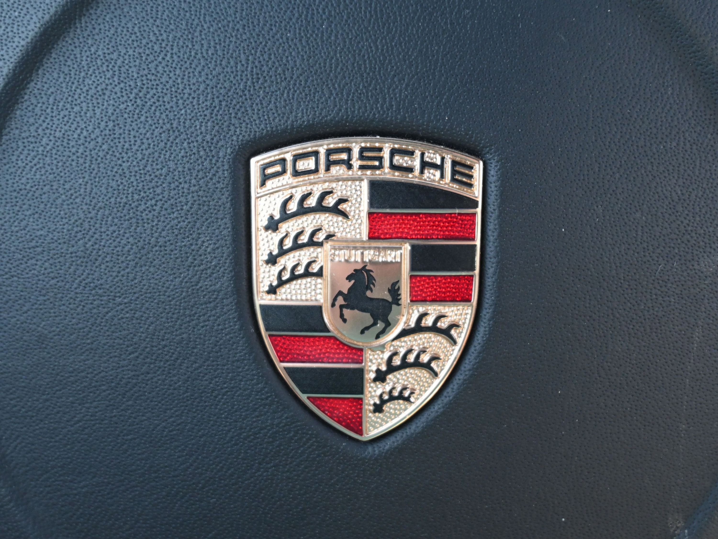 Used 2011 Porsche 911 Turbo S image 37