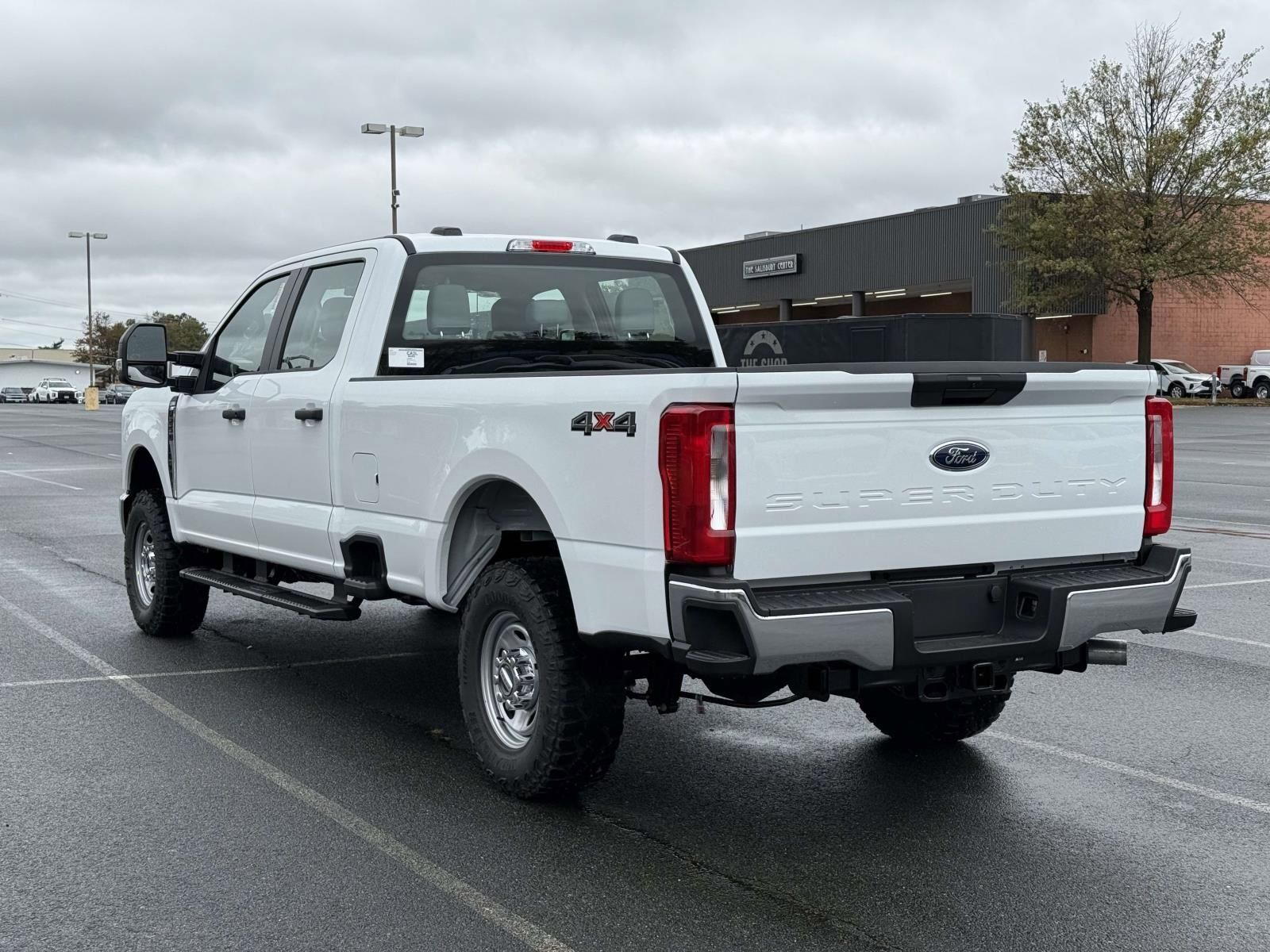 New 2026 Ford F250 XL w/ XL Off-Road Package image 4