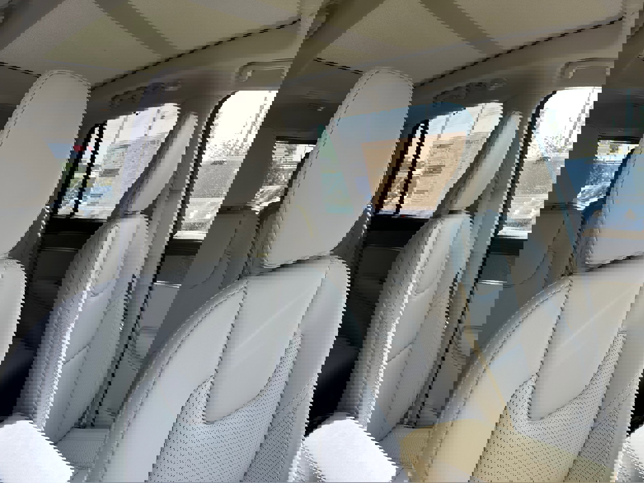New 2026 Volvo XC90 B6 Ultra w/ Protection Package image 9