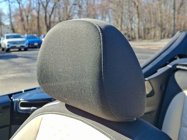 Used 2019 Volkswagen Beetle 2.0T SE image 17