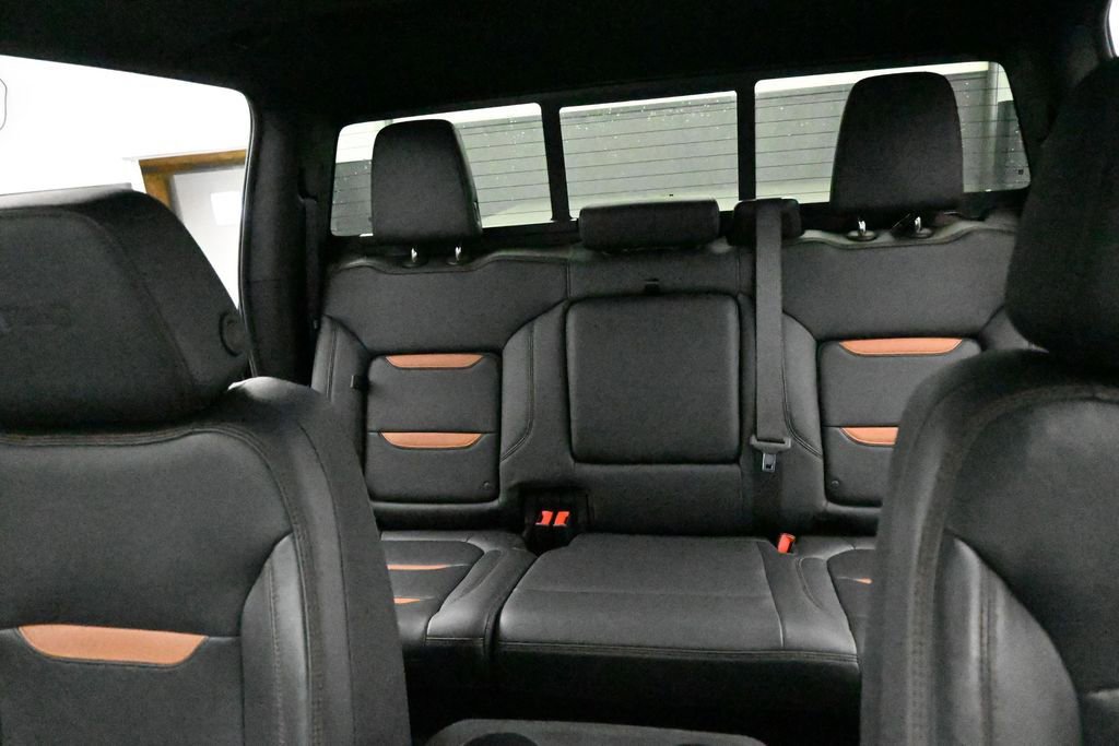 Used 2022 GMC Sierra 3500 AT4 w/ AT4 Premium Plus Package AWD/4WD image 20