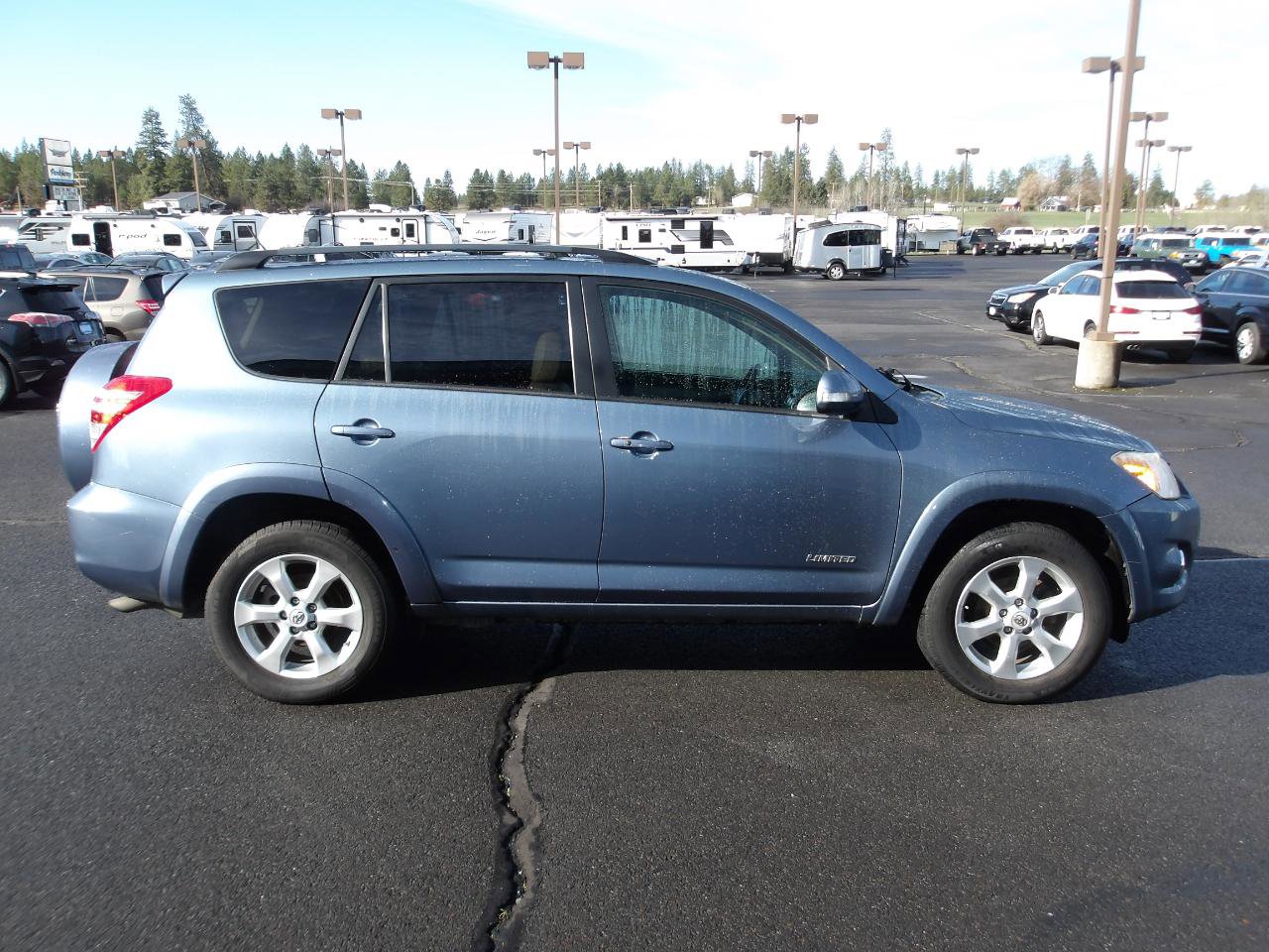 Used 2010 Toyota RAV4 Limited AWD/4WD image 6