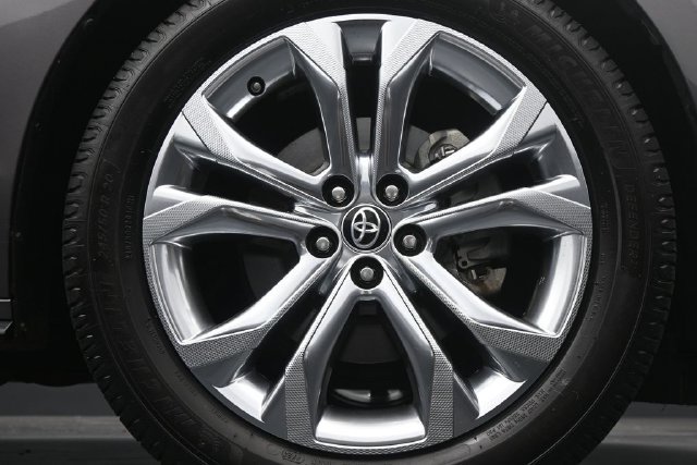 Used 2022 Toyota Sienna Platinum FWD image 9