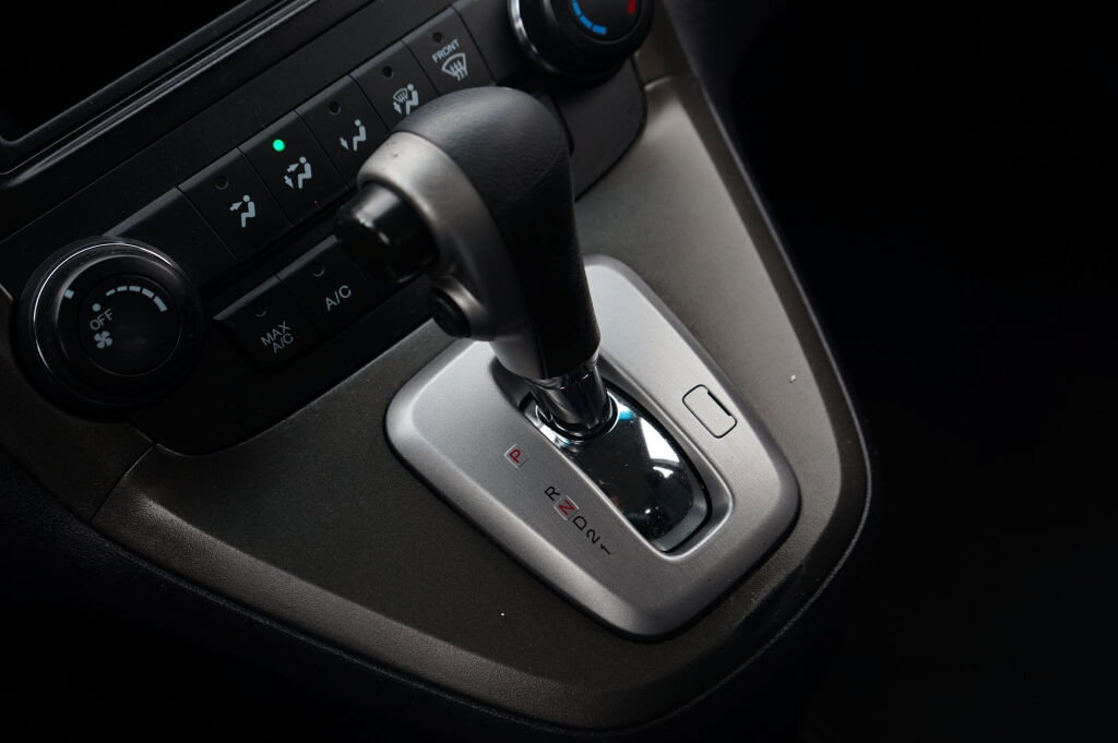 Used 2011 Honda CR-V LX image 18