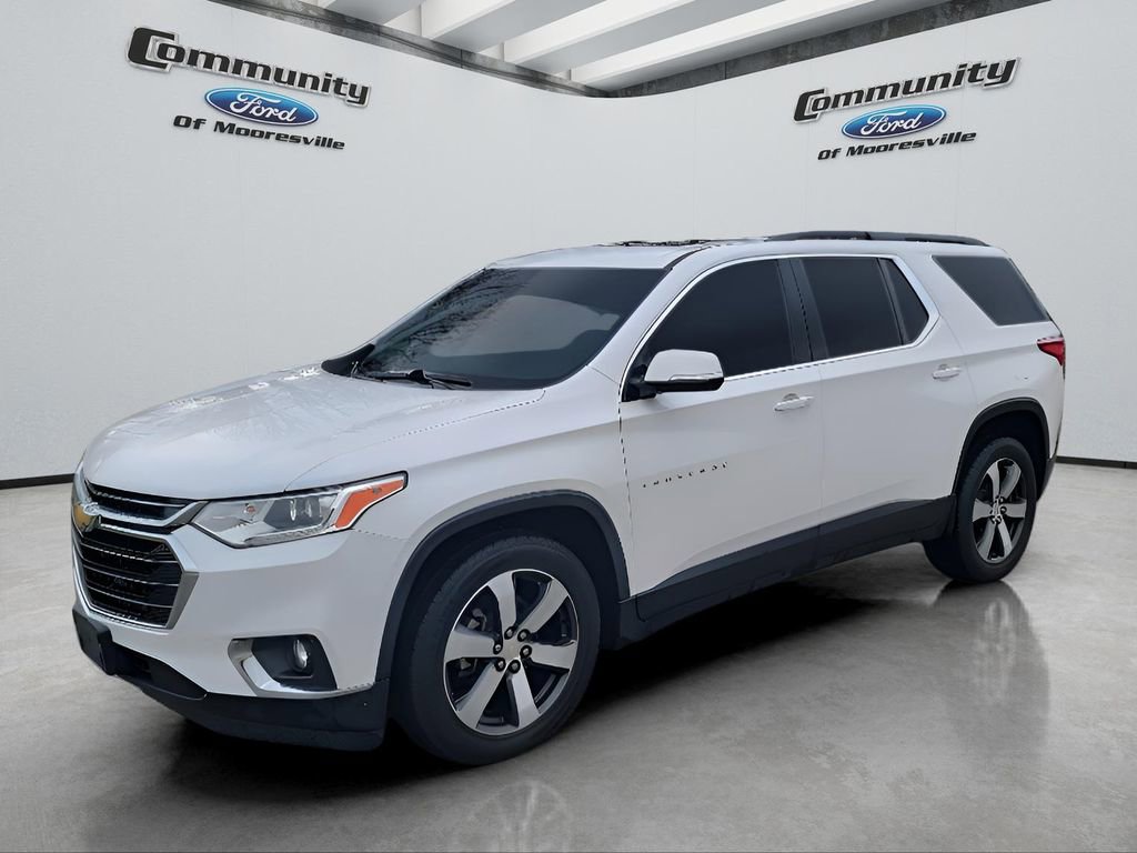 Used 2019 Chevrolet Traverse LT w/ LT Premium Package image 1