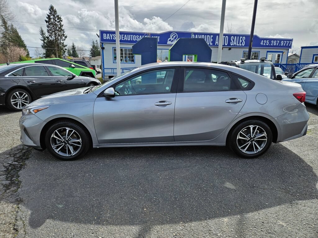 Used 2023 Kia Forte LXS FWD video 2