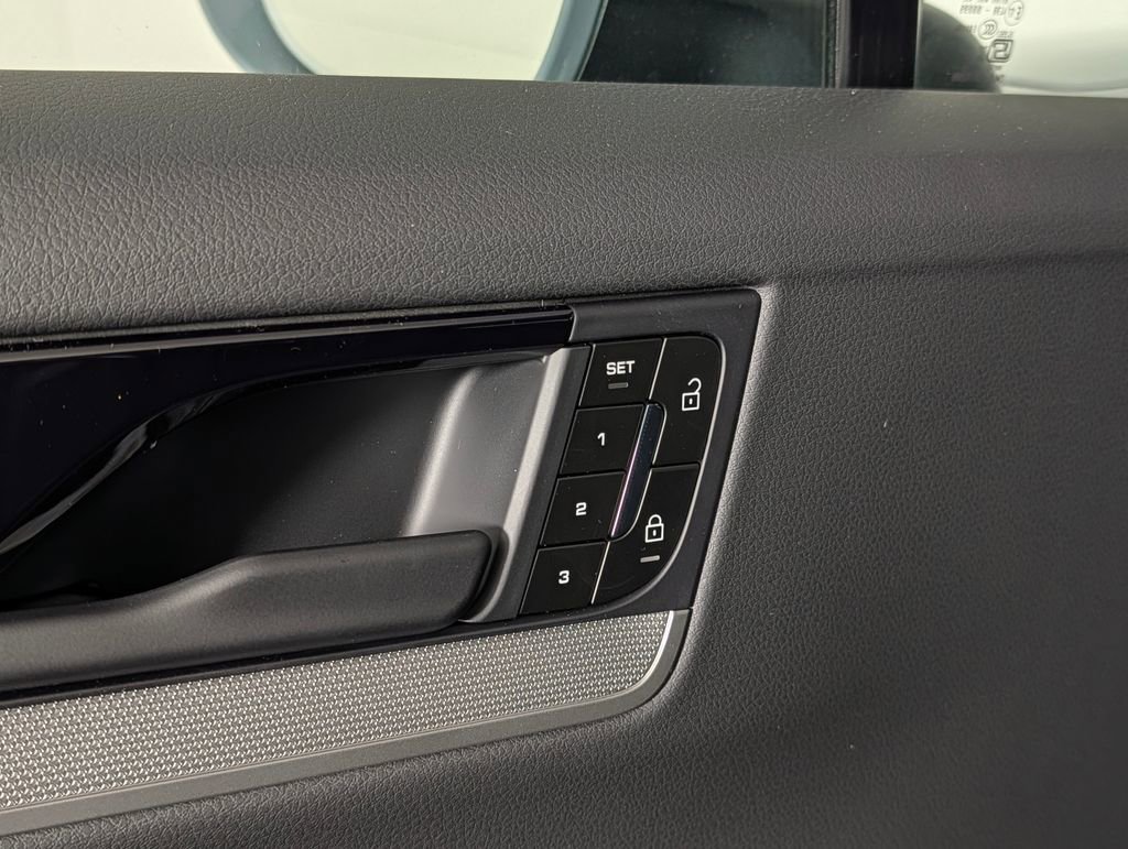 New 2026 Porsche Cayenne AWD/4WD image 27