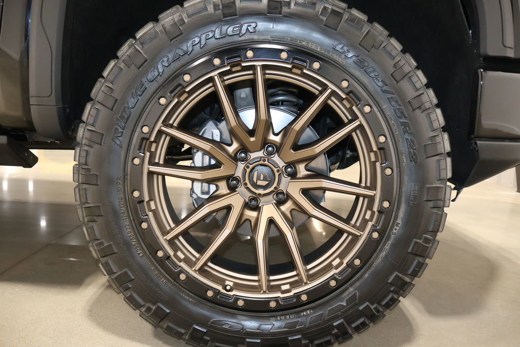 Used 2022 GMC Sierra 1500 Pro w/ Convenience Package image 16