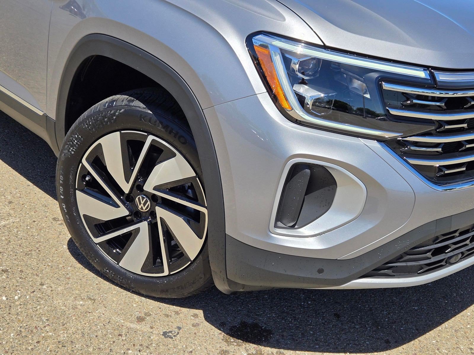 New 2026 Volkswagen Atlas SEL AWD/4WD image 7