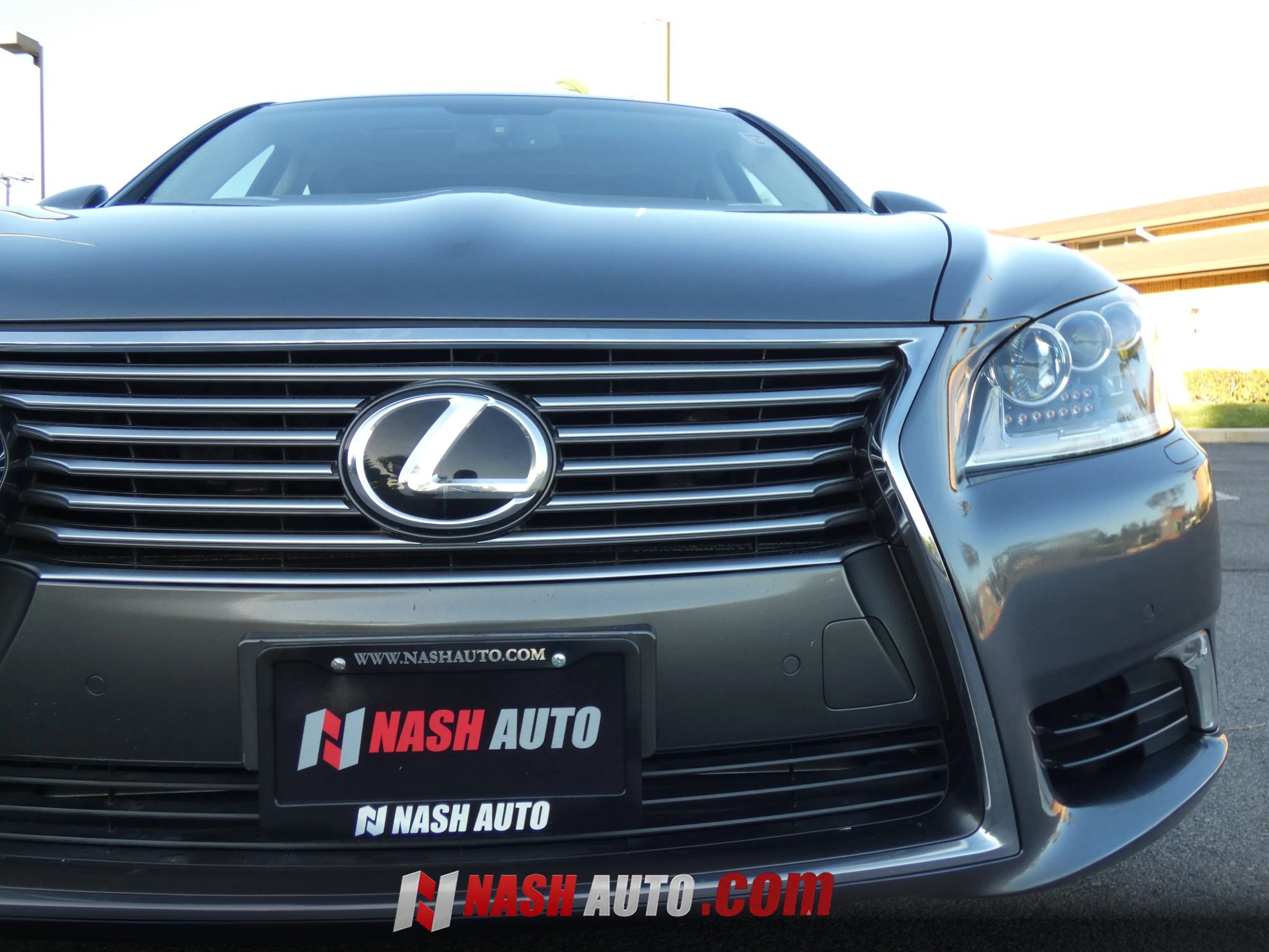 Used 2013 Lexus LS 460 w/ Ultra Luxury Pkg RWD image 17