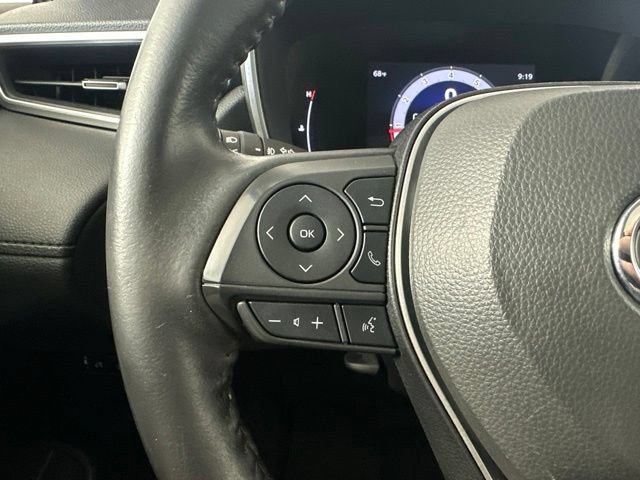 Used 2024 Toyota Corolla Cross XLE AWD/4WD image 19