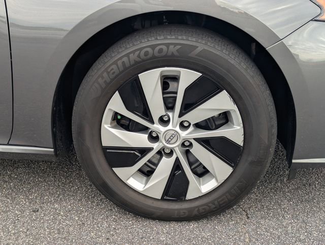 Certified 2025 Nissan Altima 2.5 S image 10