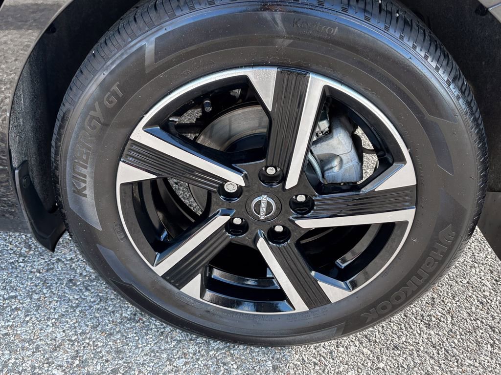 Used 2024 Nissan Sentra SV w/ All-Weather Package image 45