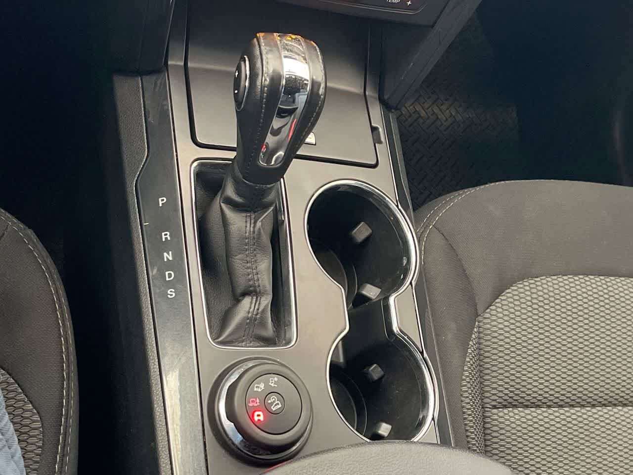Used 2018 Ford Explorer XLT AWD/4WD image 19