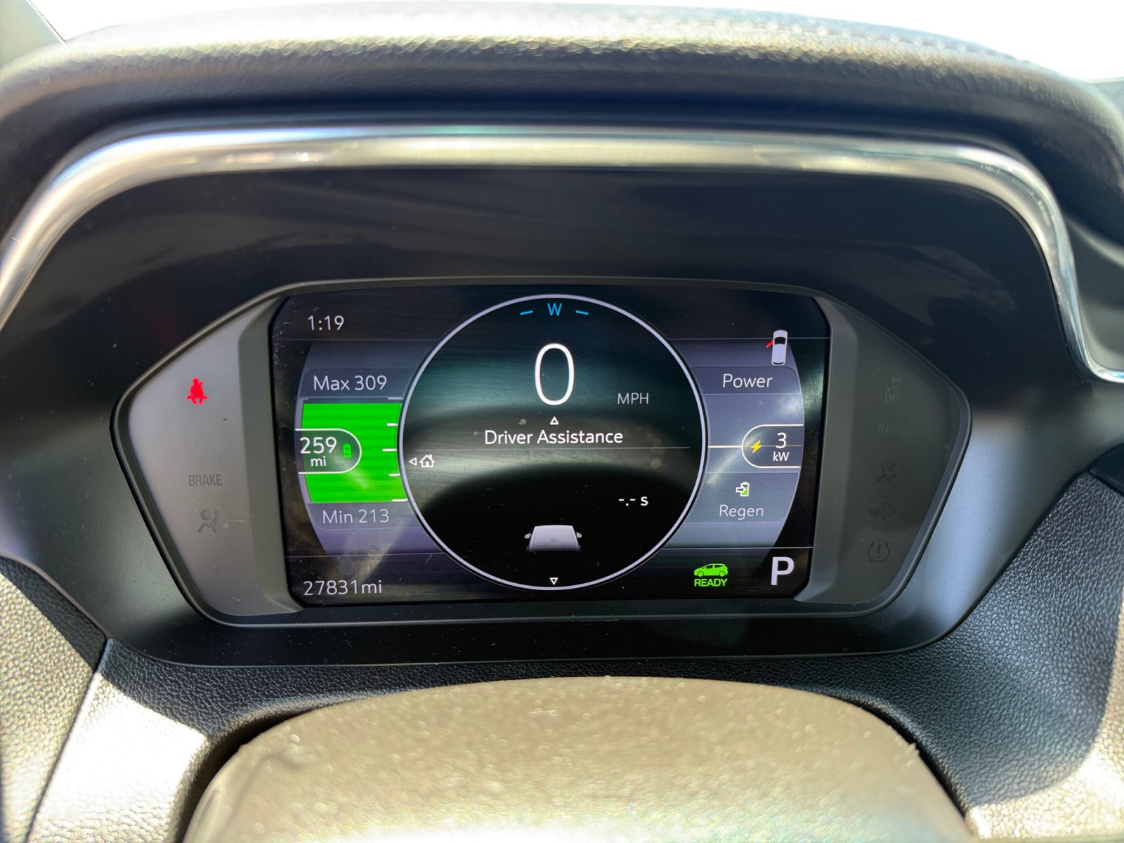 Used 2023 Chevrolet Bolt LT FWD image 11