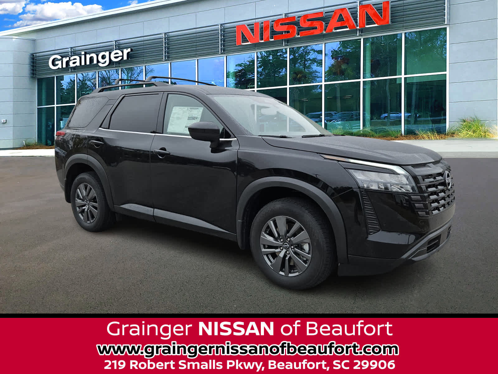 New 2026 Nissan Pathfinder SV FWD image 1