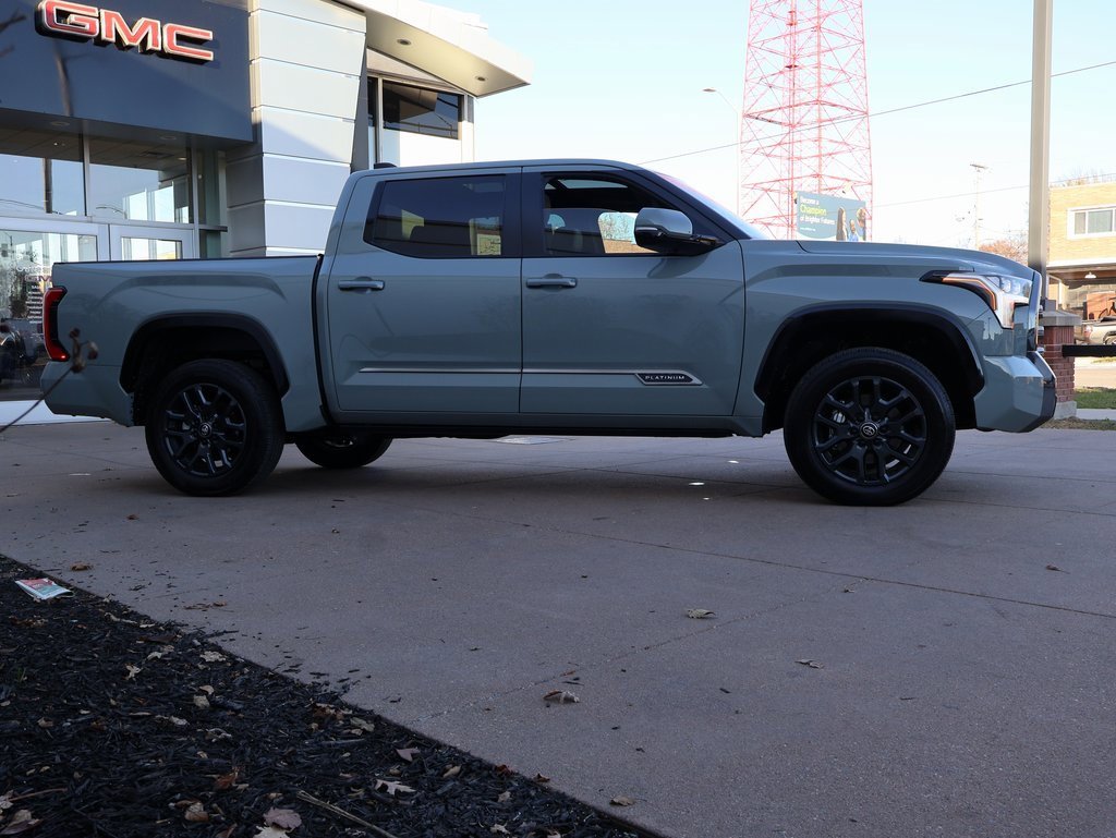 Used 2025 Toyota Tundra Platinum image 9