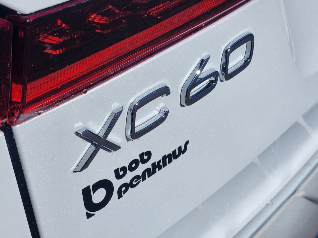New 2026 Volvo XC60 B5 Plus w/ Protection Package Premier image 31