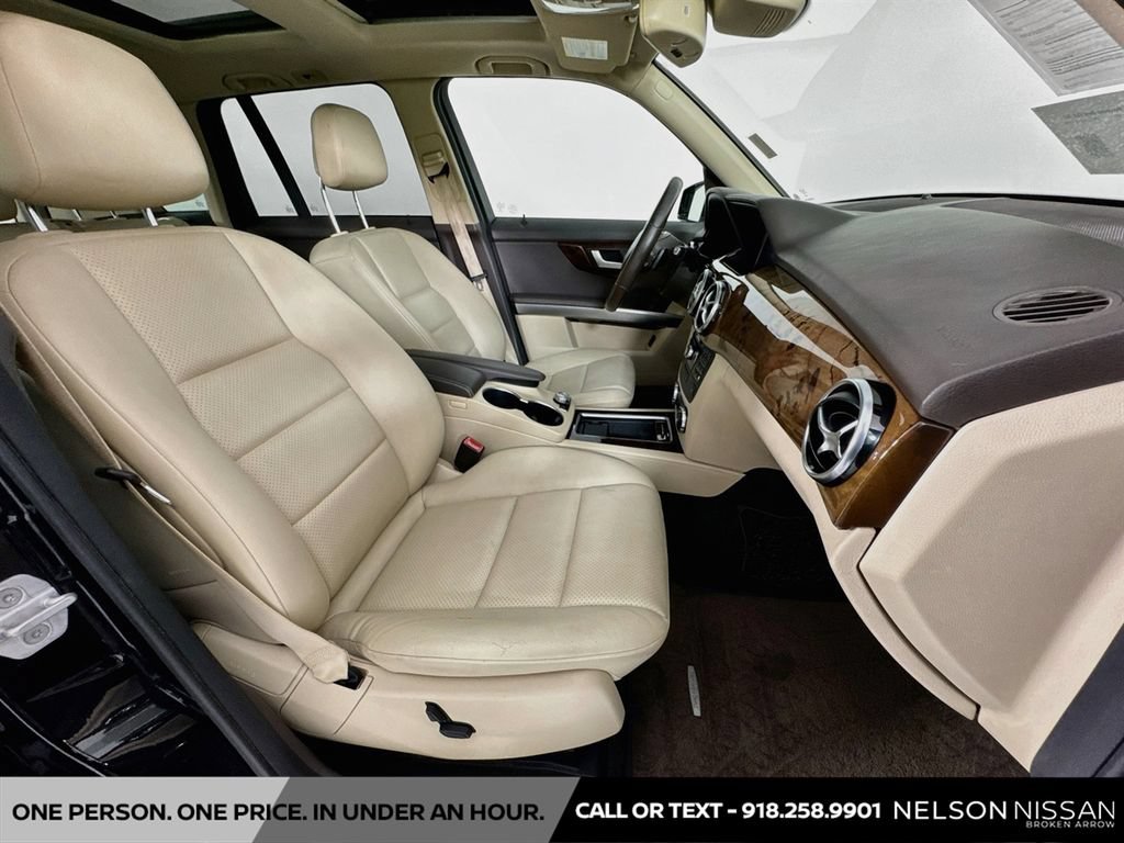 Used 2015 Mercedes-Benz GLK 350 2WD image 29