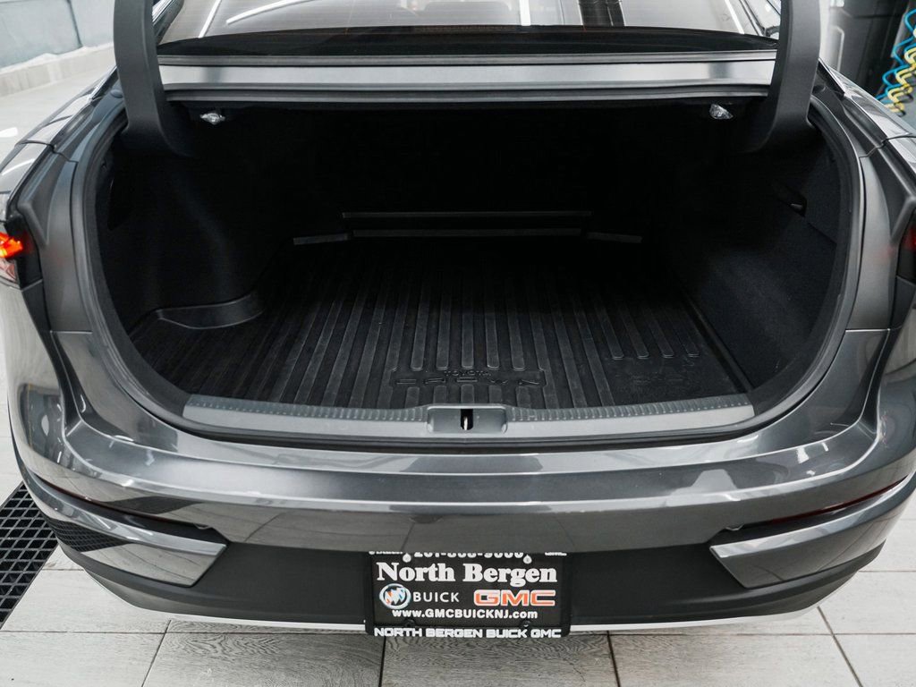 Used 2023 Toyota Crown XLE image 42