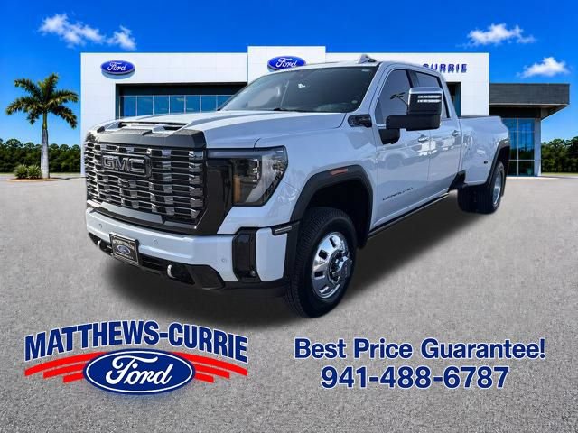 Used 2026 GMC Sierra 3500 Denali Ultimate AWD/4WD image 7