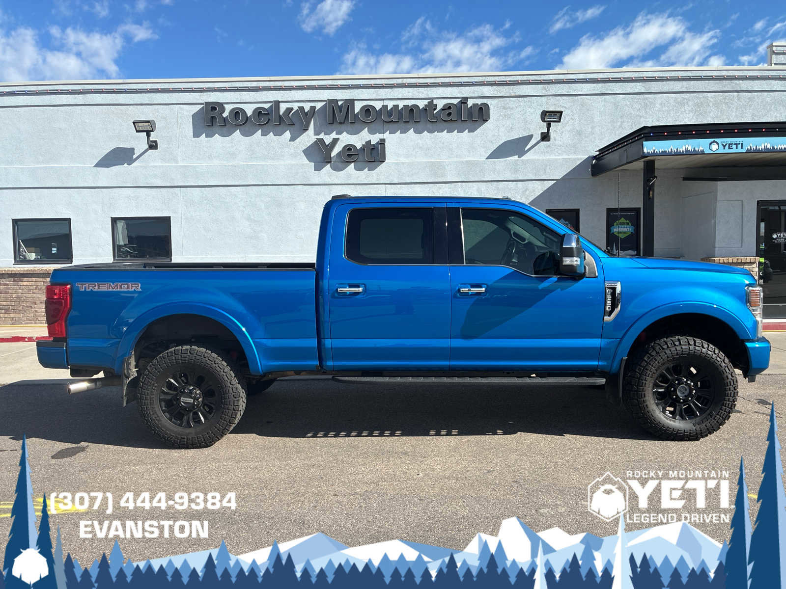 Used 2021 Ford F250 Platinum w/ Tremor Off-Road Package AWD/4WD image 2