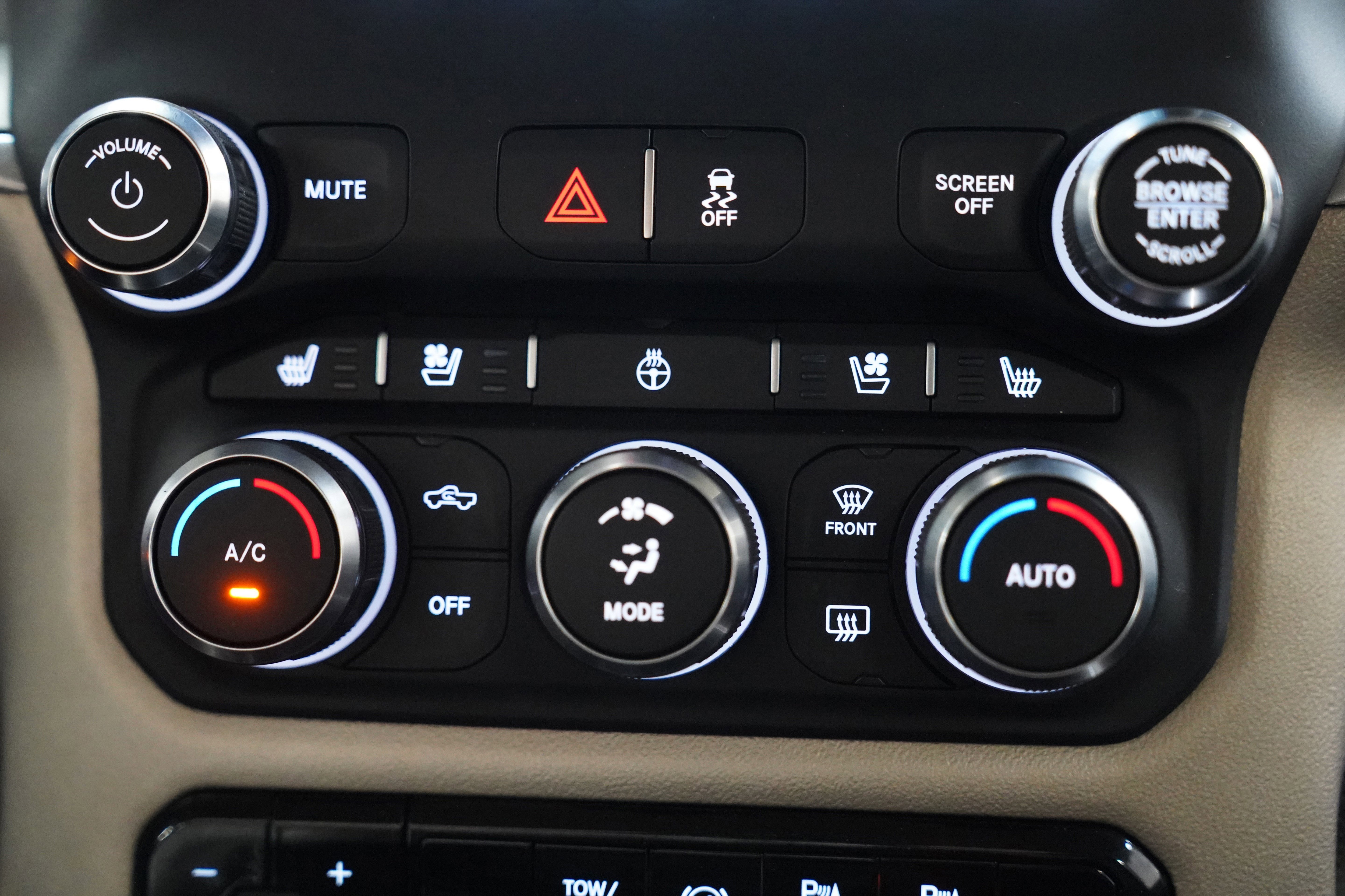 Used 2021 RAM 2500 Laramie AWD/4WD image 30