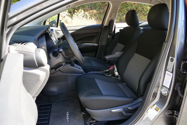 Used 2024 Nissan Versa S w/ S Plus Package image 8