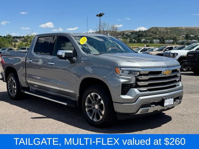 Used 2024 Chevrolet Silverado 1500 High Country w/ Technology Package AWD/4WD image 9
