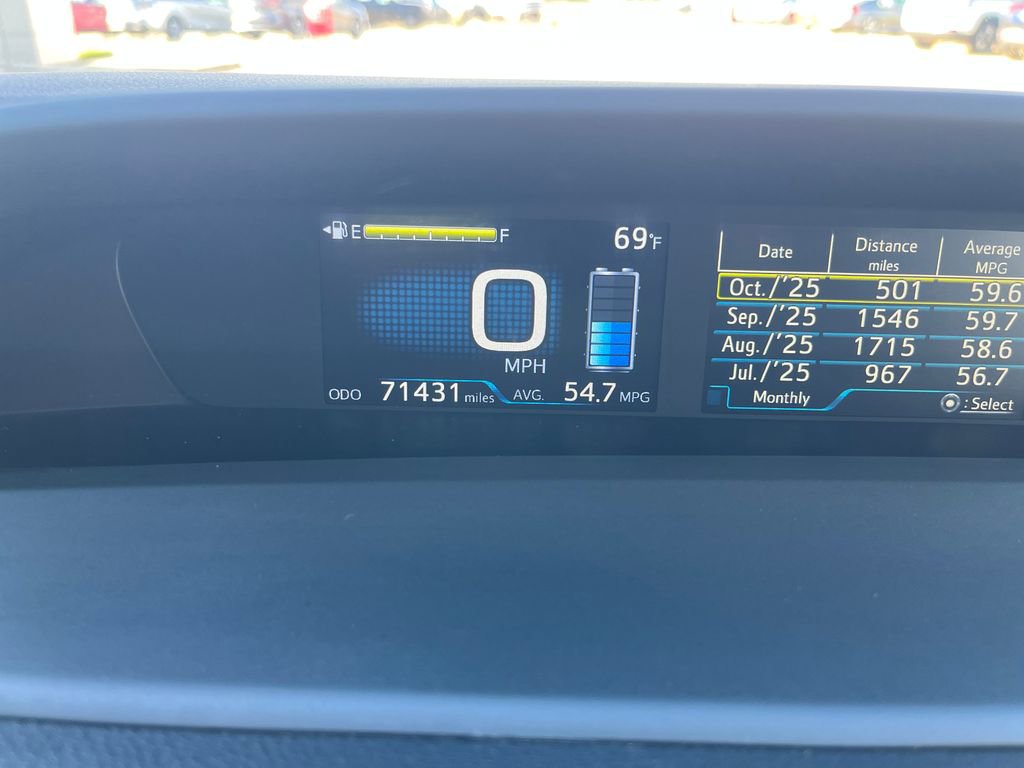 Certified 2019 Toyota Prius XLE image 18