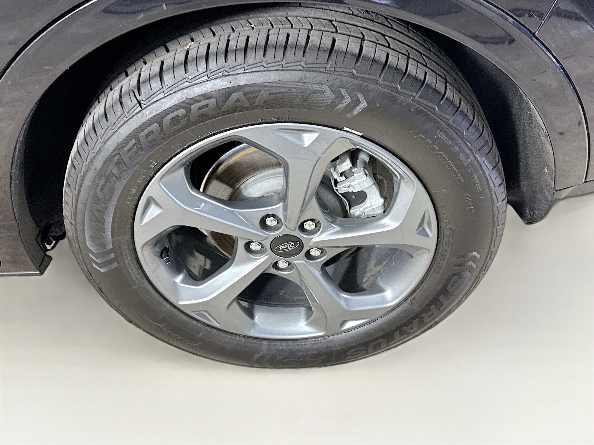 Used 2024 Ford Escape ST-Line image 35