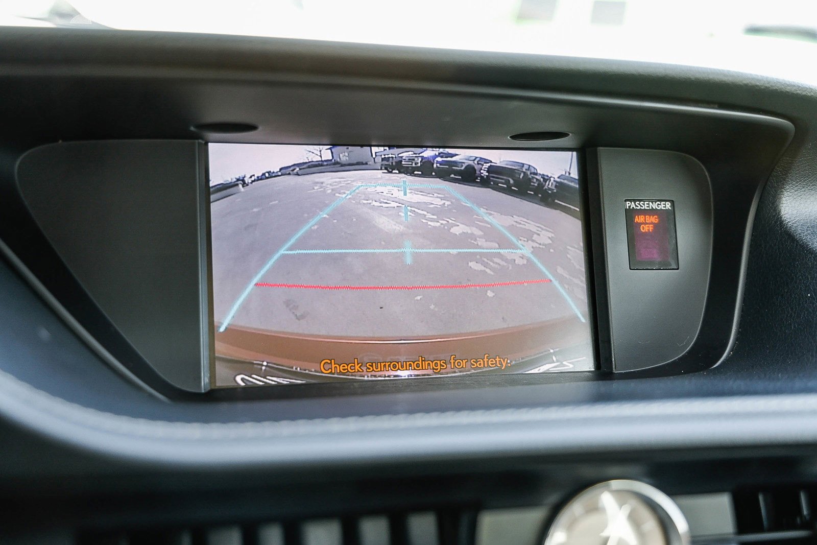 Used 2014 Lexus ES 300h image 24