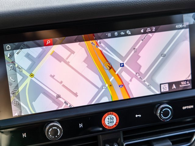 Certified 2025 Porsche Macan image 51