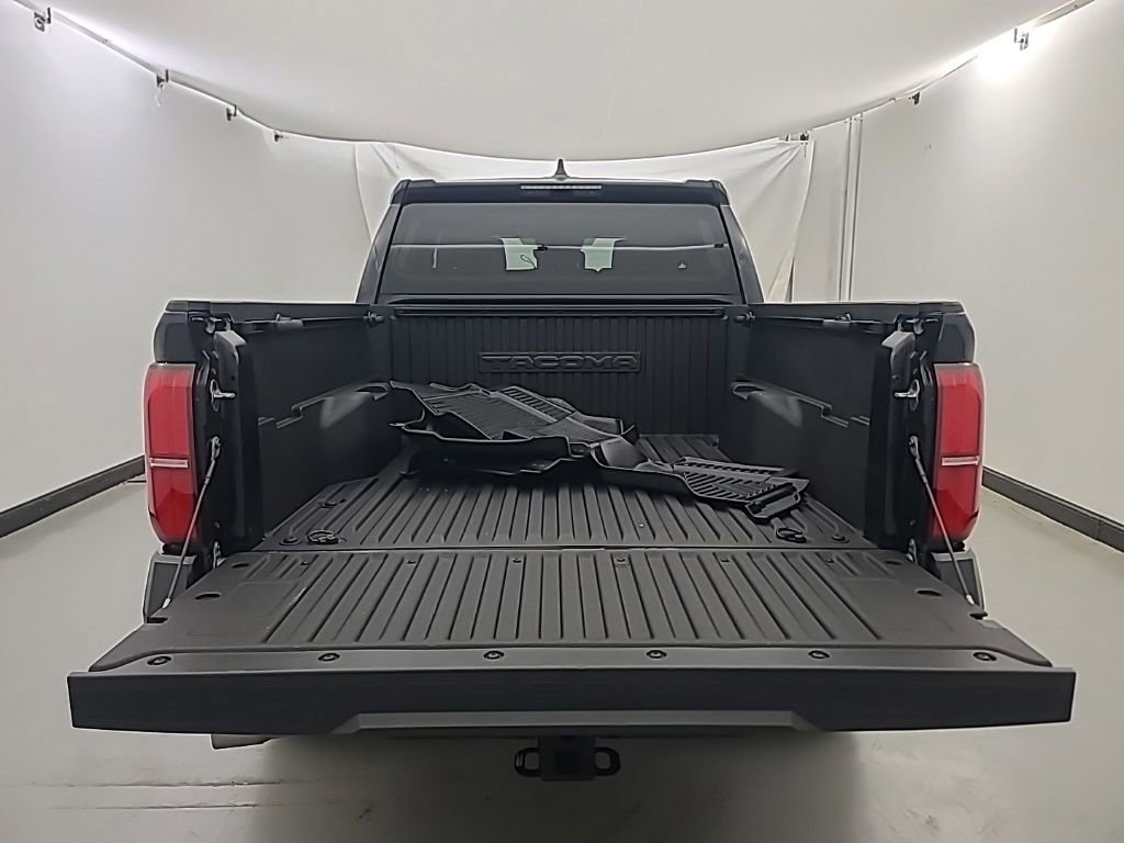 Used 2024 Toyota Tacoma SR5 RWD image 18