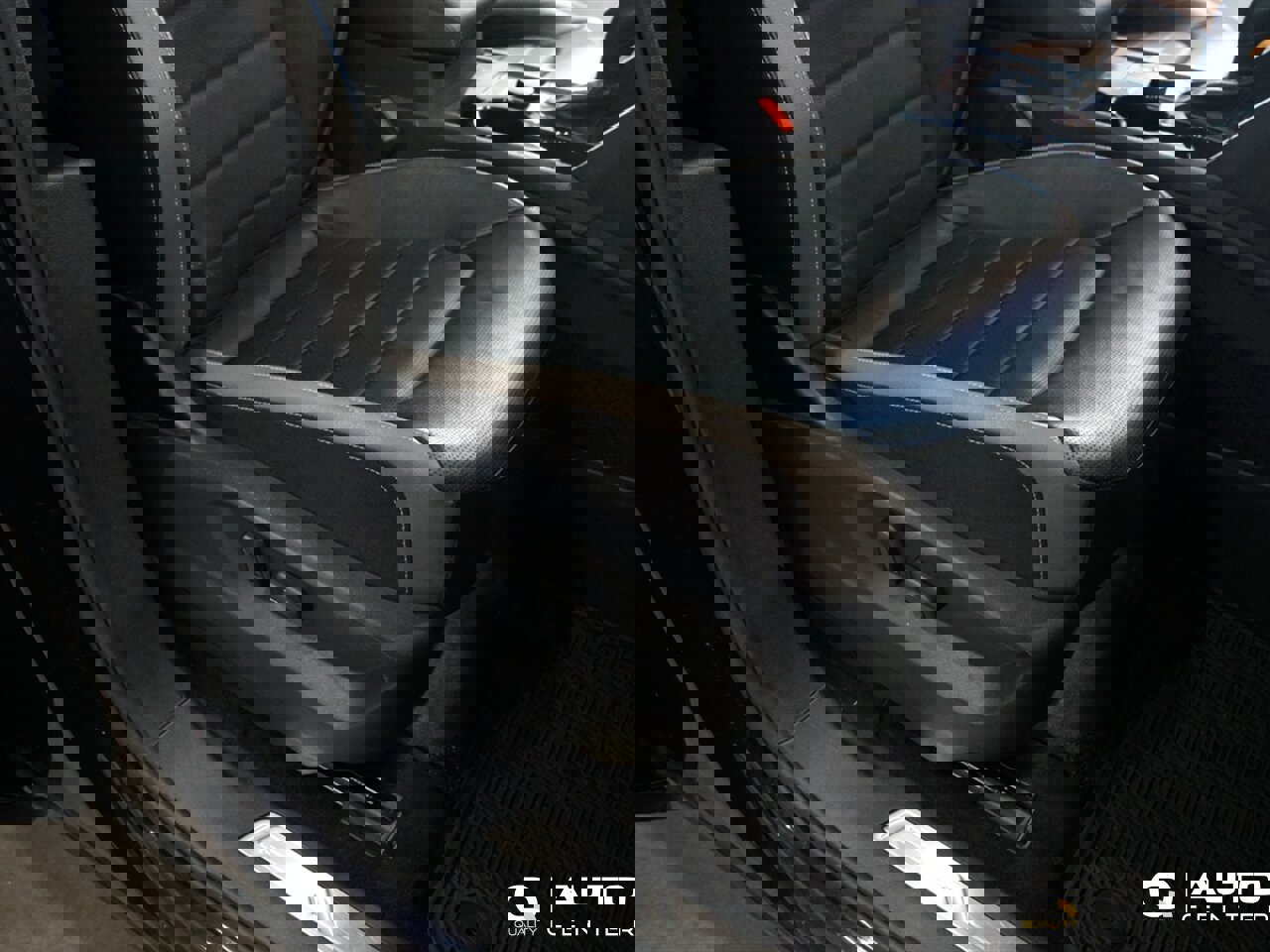 Used 2021 Volkswagen Atlas Cross Sport SEL Premium image 20