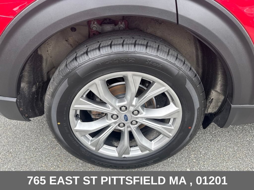 Used 2021 Ford Explorer XLT w/ Equipment Group 202A AWD/4WD image 33