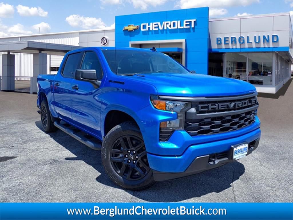 New 2026 Chevrolet Silverado 1500 Custom w/ Turbomax Blackout Package