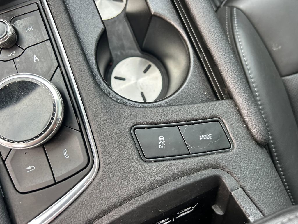 Used 2023 Cadillac XT6 Sport image 24