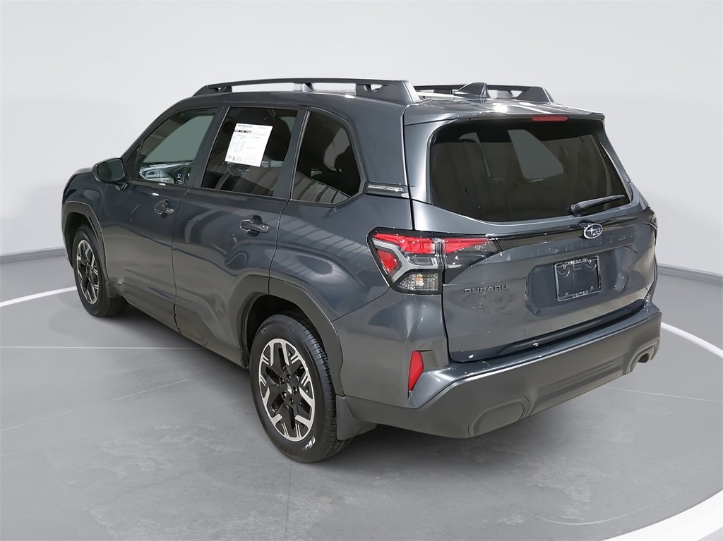 Used 2025 Subaru Forester Premium w/ Convenience Package #1 image 7