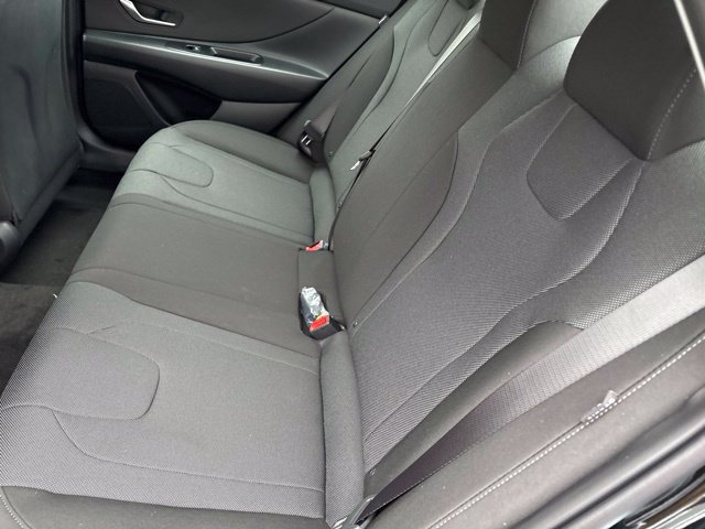 New 2026 Hyundai Elantra SE FWD image 5