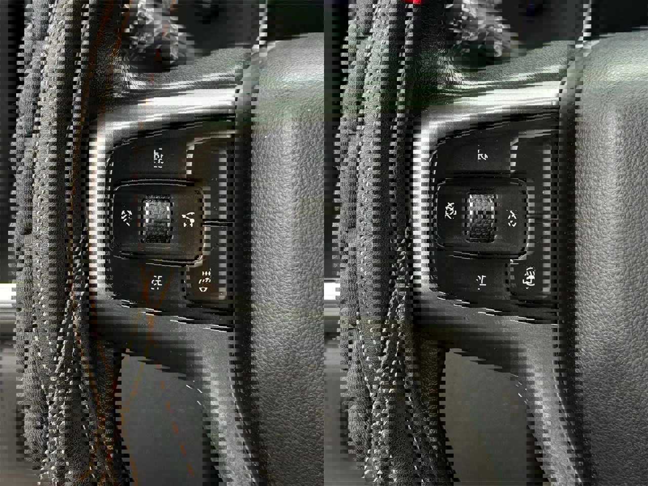 Used 2021 Chevrolet Silverado 1500 LT w/ Texas Edition Plus image 16