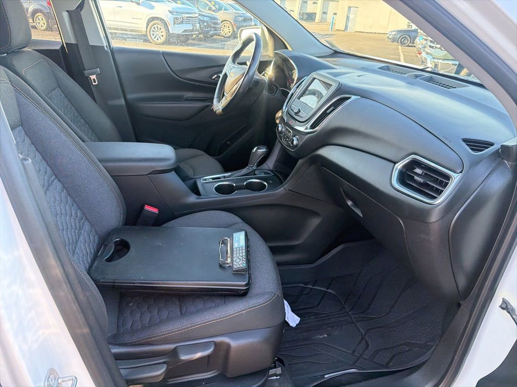 Used 2019 Chevrolet Equinox LT image 23